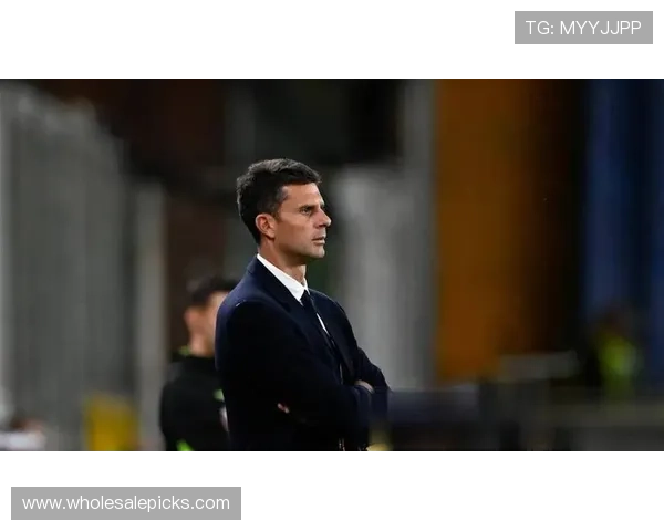 与顶级中锋竞争：弗拉霍维奇如何争夺地位