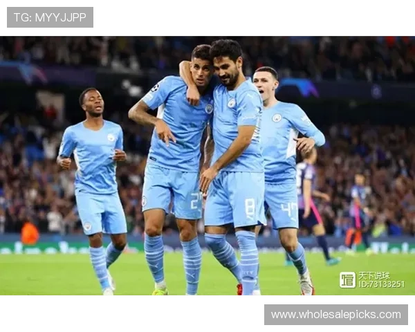 对阵曼城中场体系：帕利尼亚的防守强度考验