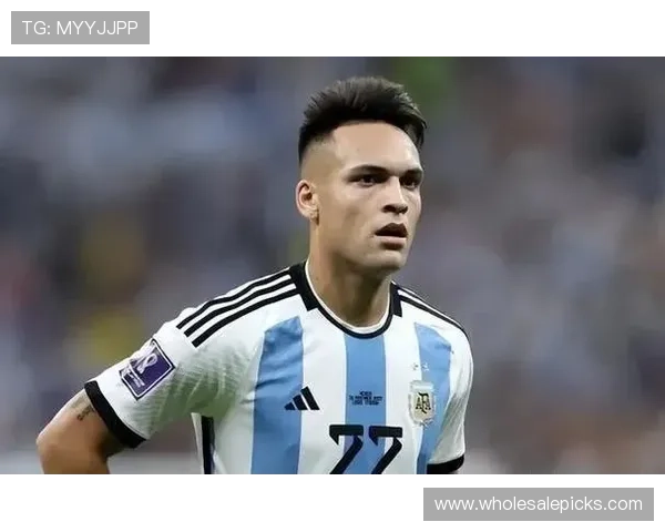 阿尔瓦雷斯与劳塔罗:阿根廷锋线竞争及战术角色解析 阿尔瓦雷斯与劳塔罗:阿根廷锋线竞争及战术角色解析