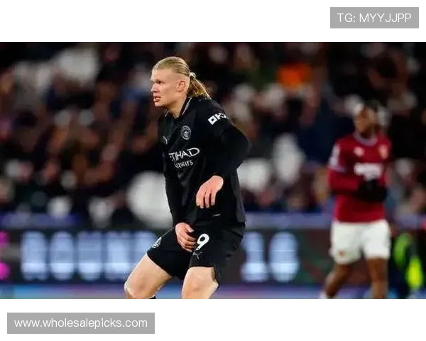 曼城战术依赖哈兰德现象,当前阶段表现波动逐步反映瓜帅体系稳定性面临考验 曼城战术依赖哈兰德现象,当前阶段表现波动逐步反映瓜帅体系稳定性面临考验